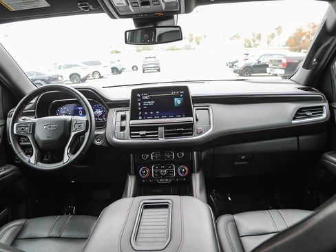 Used 2024 Chevrolet Suburban RST w/ Luxury Package AWD/4WD image 12