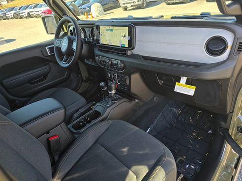 New 2026 Jeep Wrangler Unlimited Sport AWD/4WD image 31