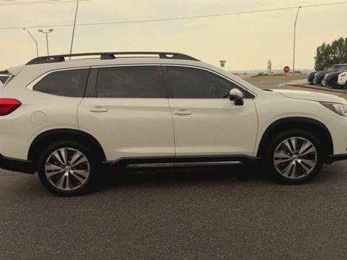 Used 2021 Subaru Ascent Limited w/ Technology Package AWD/4WD image 9