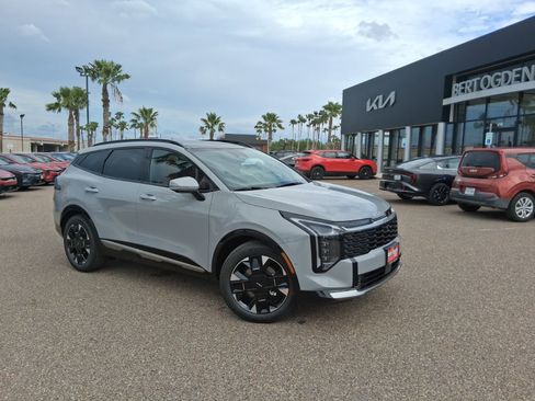 New 2026 Kia Sportage SX FWD image 1