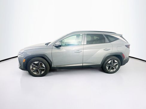 Used 2025 Hyundai Tucson SEL FWD image 4