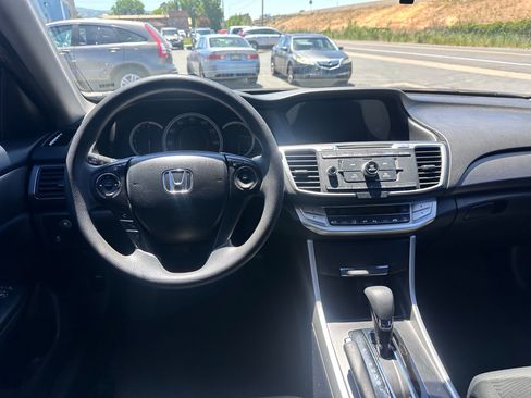 Used 2015 Honda Accord LX image 7