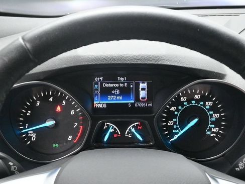 Used 2015 Ford Escape Titanium w/ Equipment Group 301A AWD/4WD image 11