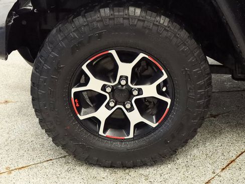 Used 2021 Jeep Wrangler Unlimited Rubicon image 11