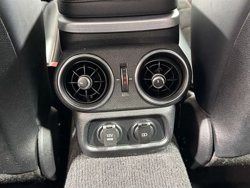 Used 2023 Kia Stinger GT2 AWD/4WD image 29