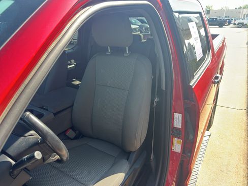 Used 2020 Ford F150 XLT w/ Equipment Group 302A Luxury AWD/4WD image 22