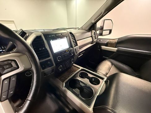 Used 2019 Ford F250 Lariat w/ Lariat Ultimate Package image 83