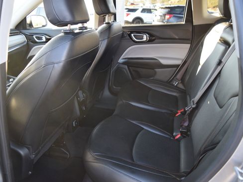 Used 2022 Jeep Compass Limited w/ Sun and Sound Group image 7