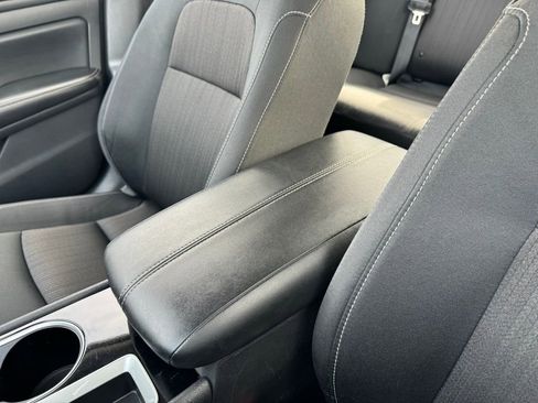 Used 2024 Nissan Altima 2.5 SV image 27