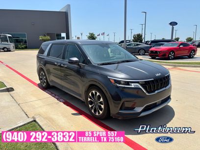 Used 2024 Kia Carnival EX