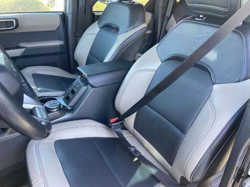 Used 2023 Ford Bronco Wildtrak image 15