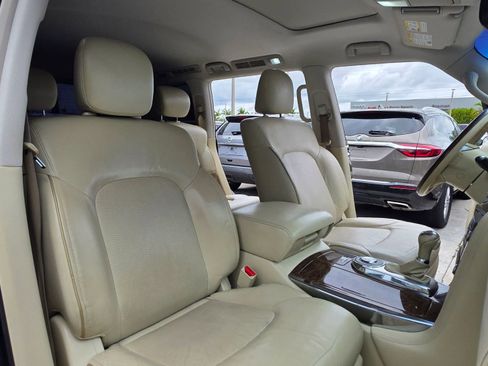 Used 2016 INFINITI QX80 2WD w/ Driver's Assistance Package image 13