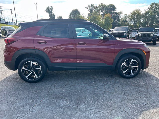 Used 2023 Chevrolet TrailBlazer RS w/ Convenience Package FWD image 8