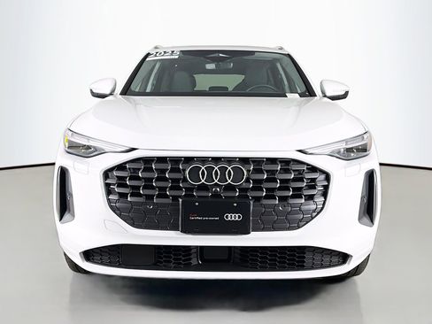 Certified 2025 Audi Q5 Premium w/ Premium Plus AWD/4WD image 2