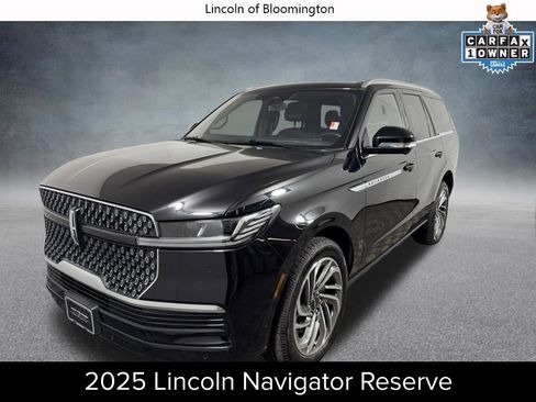 Certified 2025 Lincoln Navigator Reserve AWD/4WD image 1