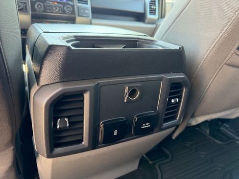 Used 2019 Ford F150 XLT w/ Equipment Group 302A Luxury AWD/4WD image 16