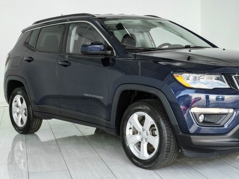 Used 2020 Jeep Compass Latitude AWD/4WD image 43
