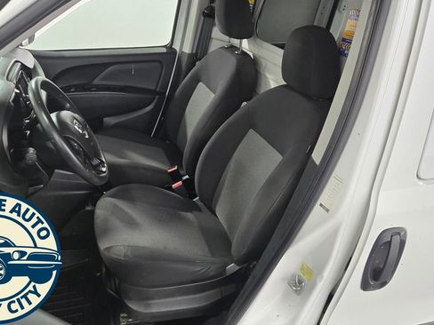 Used 2020 RAM ProMaster City Tradesman FWD image 21