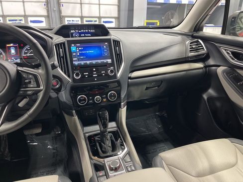 Certified 2023 Subaru Forester Limited AWD/4WD image 27