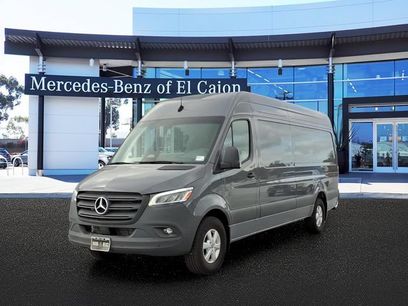 New 2025 Mercedes-Benz Sprinter 2500