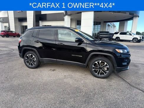 Used 2023 Jeep Compass Limited AWD/4WD image 13