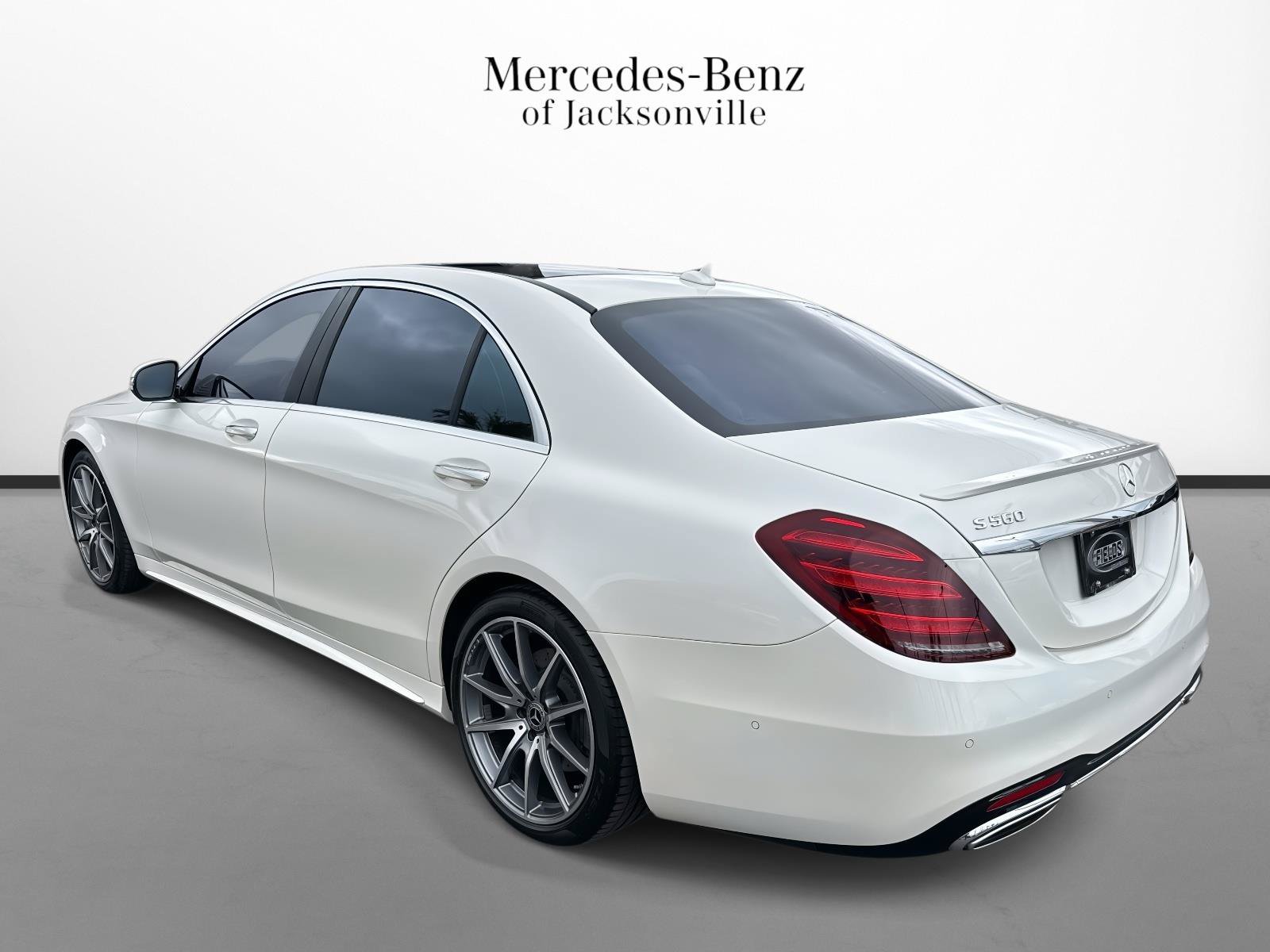 Used 2019 Mercedes-Benz S 560 Sedan image 5