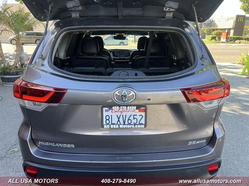 Used 2019 Toyota Highlander SE AWD/4WD image 25