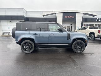 Used 2024 Land Rover Defender 110 X-Dynamic SE video 2