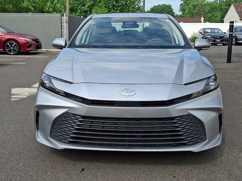 Used 2025 Toyota Camry LE FWD image 2