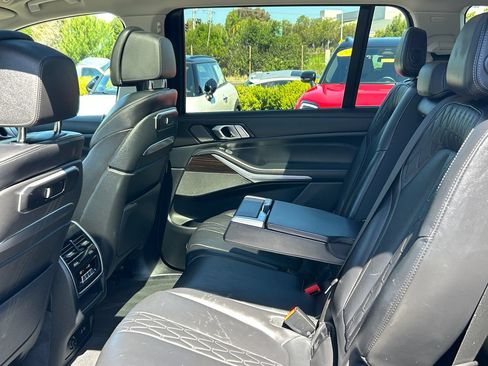Used 2023 BMW X7 xDrive40i AWD/4WD image 30