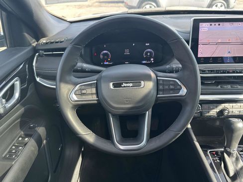 Used 2023 Jeep Compass High Altitude image 14