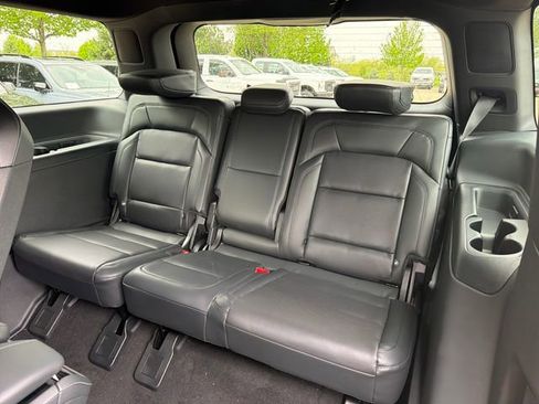 New 2026 Lincoln Navigator Reserve AWD/4WD image 12