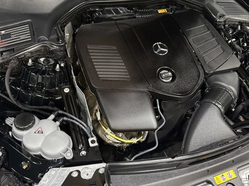 Used 2024 Mercedes-Benz CLE 300 4MATIC Cabriolet w/ Driver Assistance Package image 32