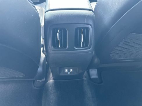 Used 2022 Hyundai Tucson Limited FWD image 16