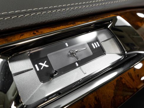 Used 2014 Cadillac Escalade Platinum image 70