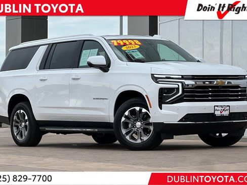 Used 2025 Chevrolet Suburban LT w/ Comfort Package image 1