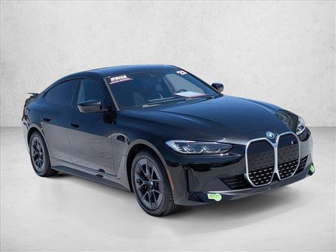 Used 2023 BMW i4 eDrive35 w/ Premium Package RWD image 3