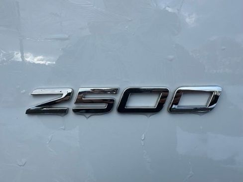 Used 2026 Mercedes-Benz Sprinter 2500 image 9
