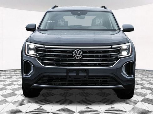 New 2026 Volkswagen Atlas SE image 10