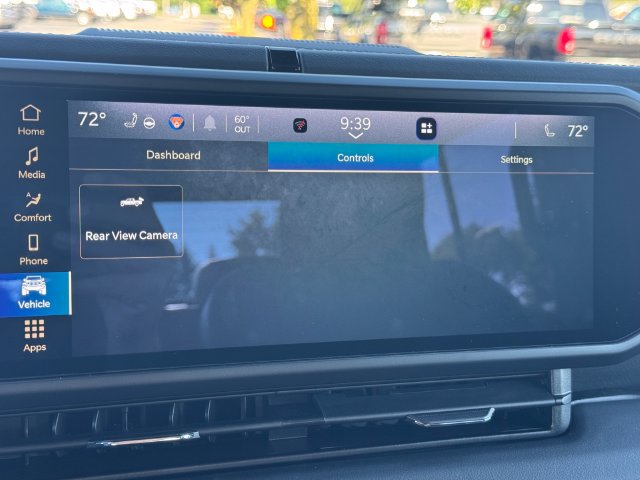Certified 2025 Jeep Gladiator Mojave AWD/4WD image 31