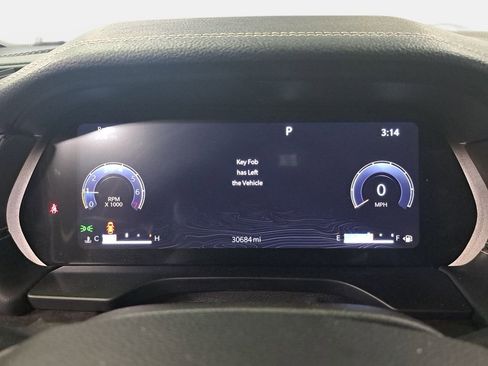 Certified 2023 Jeep Grand Cherokee Limited w/ Black Appearance Package image 20