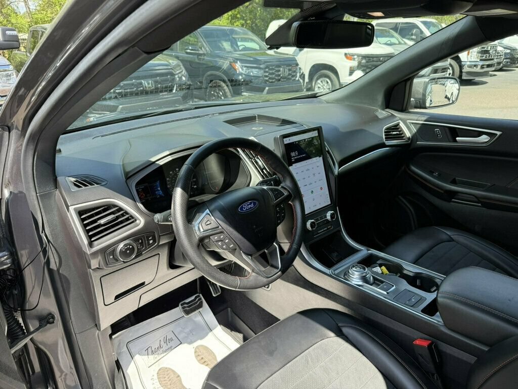 Used 2024 Ford Edge ST-Line AWD/4WD image 3