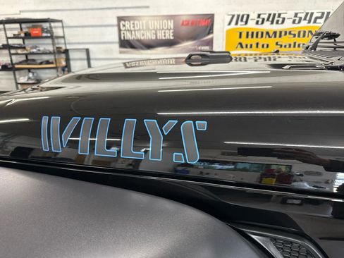 Used 2024 Jeep Wrangler Unlimited image 96