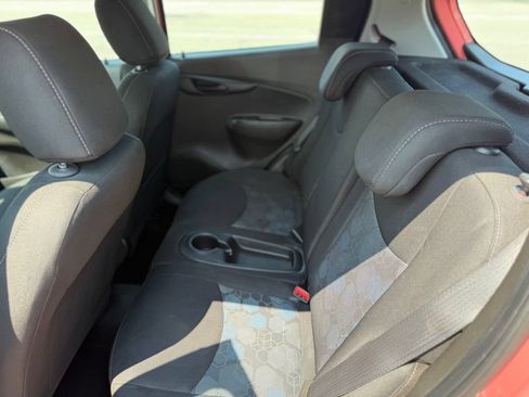 Used 2018 Chevrolet Spark LT FWD image 14