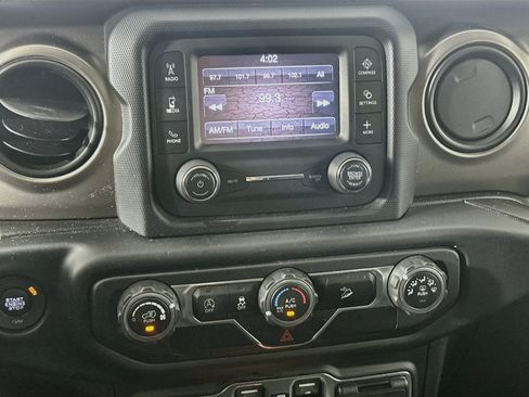 Used 2019 Jeep Wrangler Unlimited Sport S AWD/4WD image 23