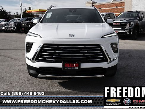 New 2026 Buick Enclave Preferred image 2