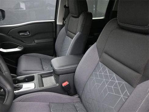 New 2026 Nissan Frontier SV w/ All-Weather Content Package image 33