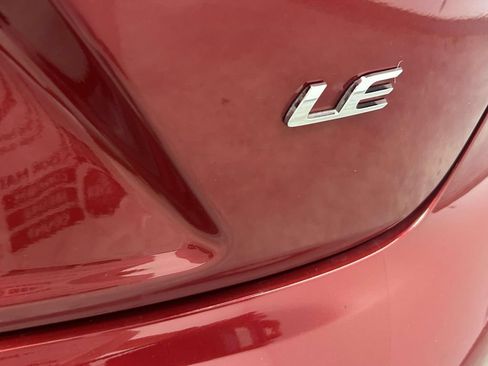 Certified 2025 Toyota Corolla LE FWD image 10