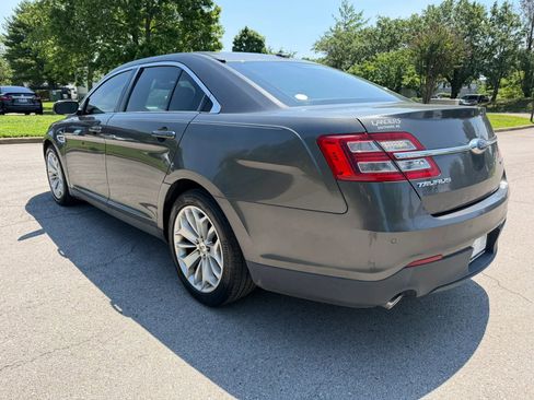 Used 2017 Ford Taurus Limited FWD image 6