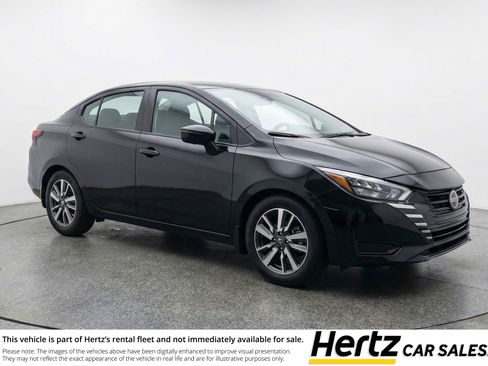 Used 2025 Nissan Versa SV FWD image 1